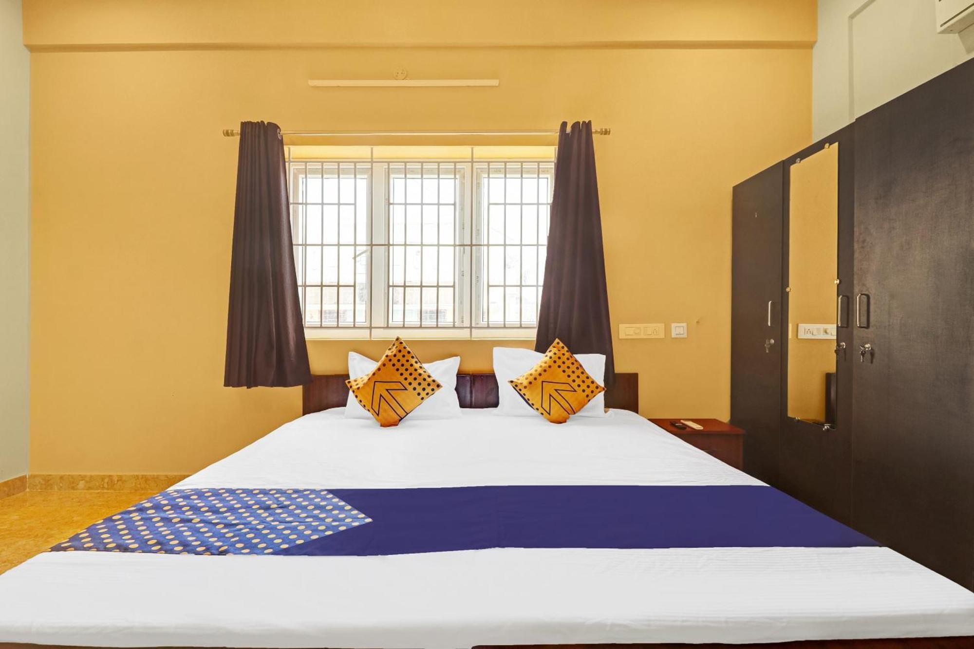 Spot On Kayal Residency Hotel Coimbatore Exterior foto